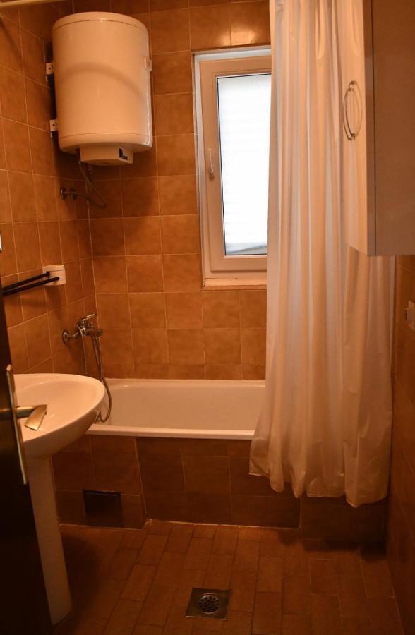 Apartment Ankica Трогір Екстер'єр фото